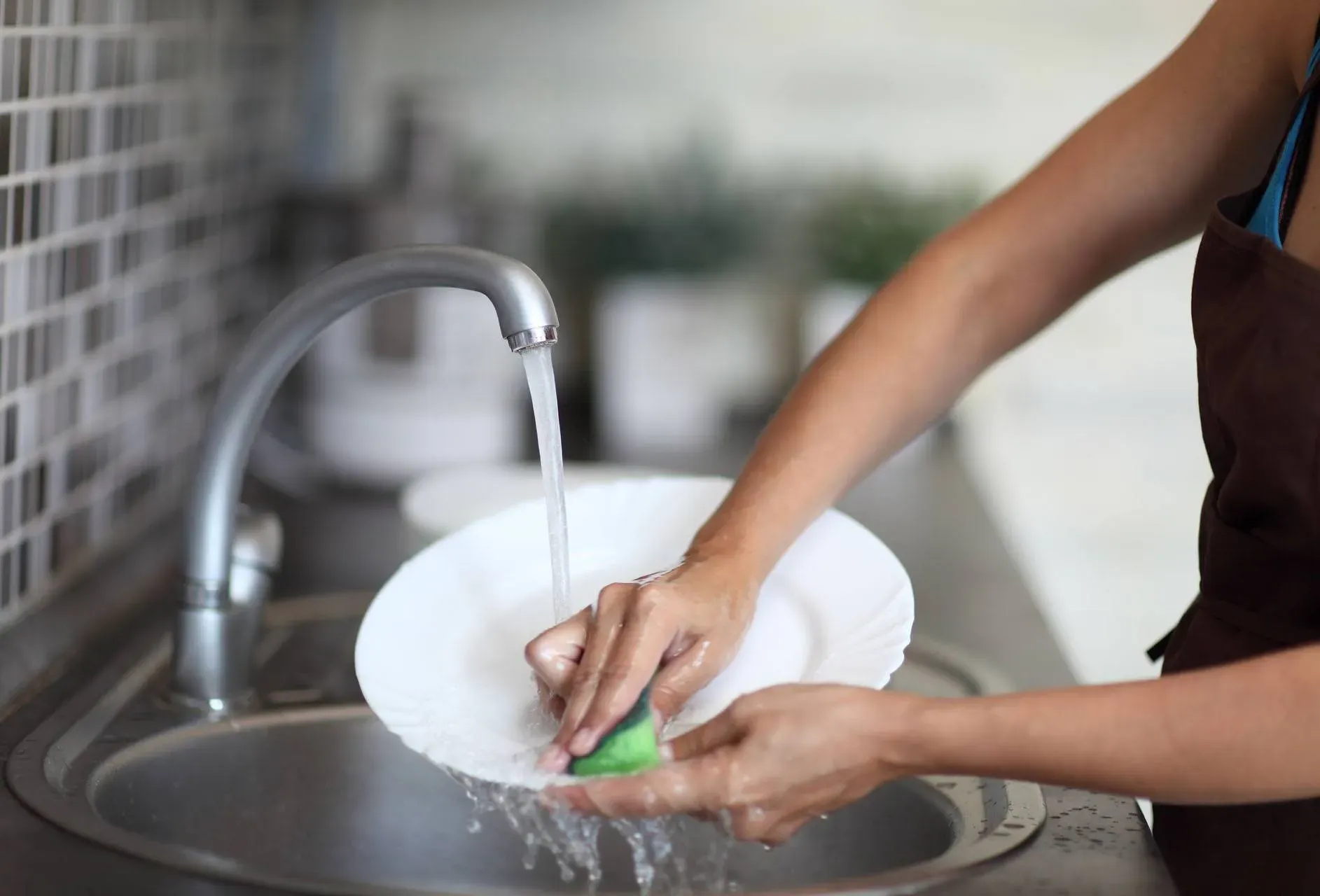 Washing dishes